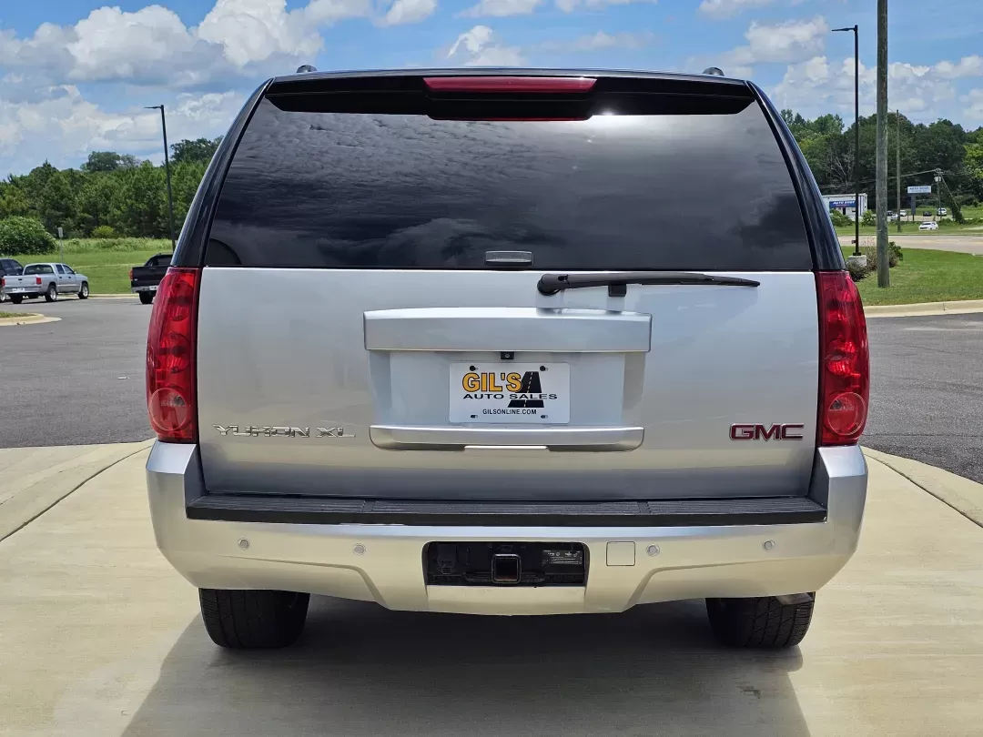 2014 /Light Tan GMC Yukon XL SLT (1GKS1KE00ER) with an Other engine, located at 521 Old Farm Lane Rd, Prattville, AL, 36066, (334) 325-1505, 32.482460, -86.416367 - **Adventure Awaits: Drive Your Family in Comfort with this 2014 GMC Yukon XL SLT!**<br /> <br /> If you're looking for an SUV that combines spaciousness with luxury and rugged capability, look no further than this stunning 2014 GMC Yukon XL SLT. Perfect for growing families, weekend adventures, or t - Photo#5
