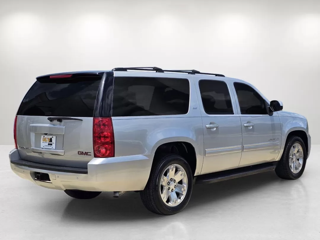 2014 /Light Tan GMC Yukon XL SLT (1GKS1KE00ER) with an Other engine, located at 521 Old Farm Lane Rd, Prattville, AL, 36066, (334) 325-1505, 32.482460, -86.416367 - **Adventure Awaits: Drive Your Family in Comfort with this 2014 GMC Yukon XL SLT!**<br /> <br /> If you're looking for an SUV that combines spaciousness with luxury and rugged capability, look no further than this stunning 2014 GMC Yukon XL SLT. Perfect for growing families, weekend adventures, or t - Photo#5