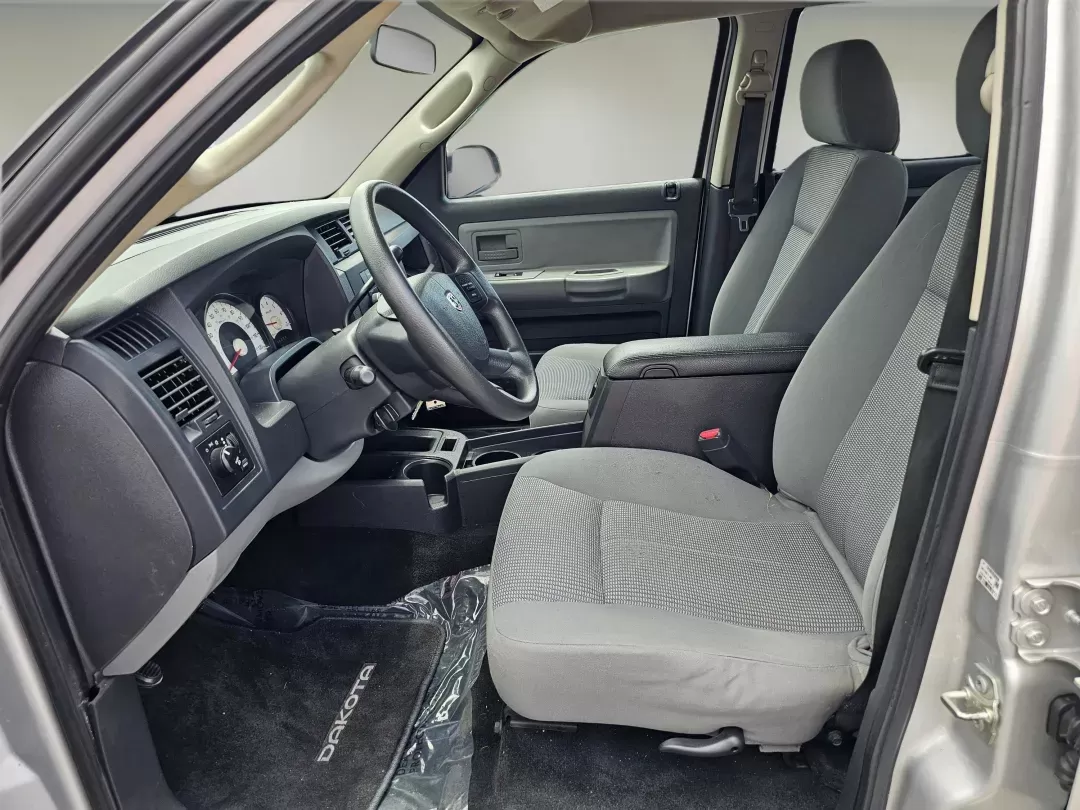 2011 /Dark Slate Gray/Medium Slate Gray Interior Ram Dakota Bighorn/Lonestar (1D7RE3GK6BS) with an Other engine, located at 521 Old Farm Lane Rd, Prattville, AL, 36066, (334) 325-1505, 32.482460, -86.416367 - **Discover Adventure and Reliability with the 2011 Ram Dakota Bighorn/Lonestar at Gils Auto - Prattville!**<br /> <br /> Are you in search of a dependable pickup that fits your active lifestyle? Look no further than the 2011 Ram Dakota Bighorn/Lonestar, now available at Gils Auto, your trusted Buy H - Photo#9