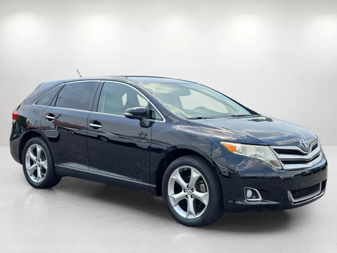2013 Toyota Venza XLE (4T3BK3BB6DU) with an Other engine, located at 521 Old Farm Lane Rd, Prattville, AL, 36066, (334) 325-1505, 32.482460, -86.416367 - **Unleash Your Adventures with the 2013 Toyota Venza XLE!**<br /> <br /> Are you ready to elevate your lifestyle? The 2013 Toyota Venza XLE is designed for those who crave versatility and comfort, making it the perfect companion for both daily commutes and weekend getaways. Whether you're navigating - Photo#2
