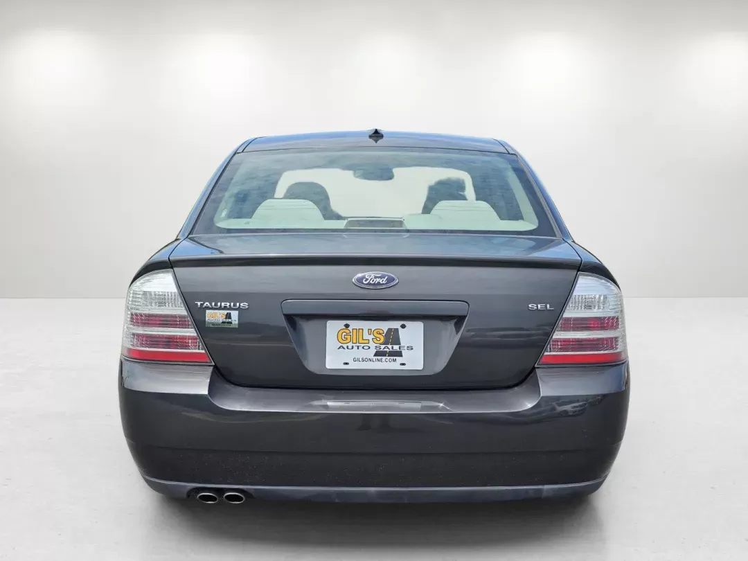 2008 /Medium Light Stone Ford Taurus SEL (1FAHP24W48G) with an Other engine, located at 521 Old Farm Lane Rd, Prattville, AL, 36066, (334) 325-1505, 32.482460, -86.416367 - **Discover Your Ideal Family Sedan: 2008 Ford Taurus SEL at Gils Auto - Prattville**<br /> <br /> Are you looking for the perfect vehicle to accommodate your growing family or support your daily commute? The 2008 Ford Taurus SEL is your answer! This stylish and spacious sedan combines comfort, relia - Photo#5