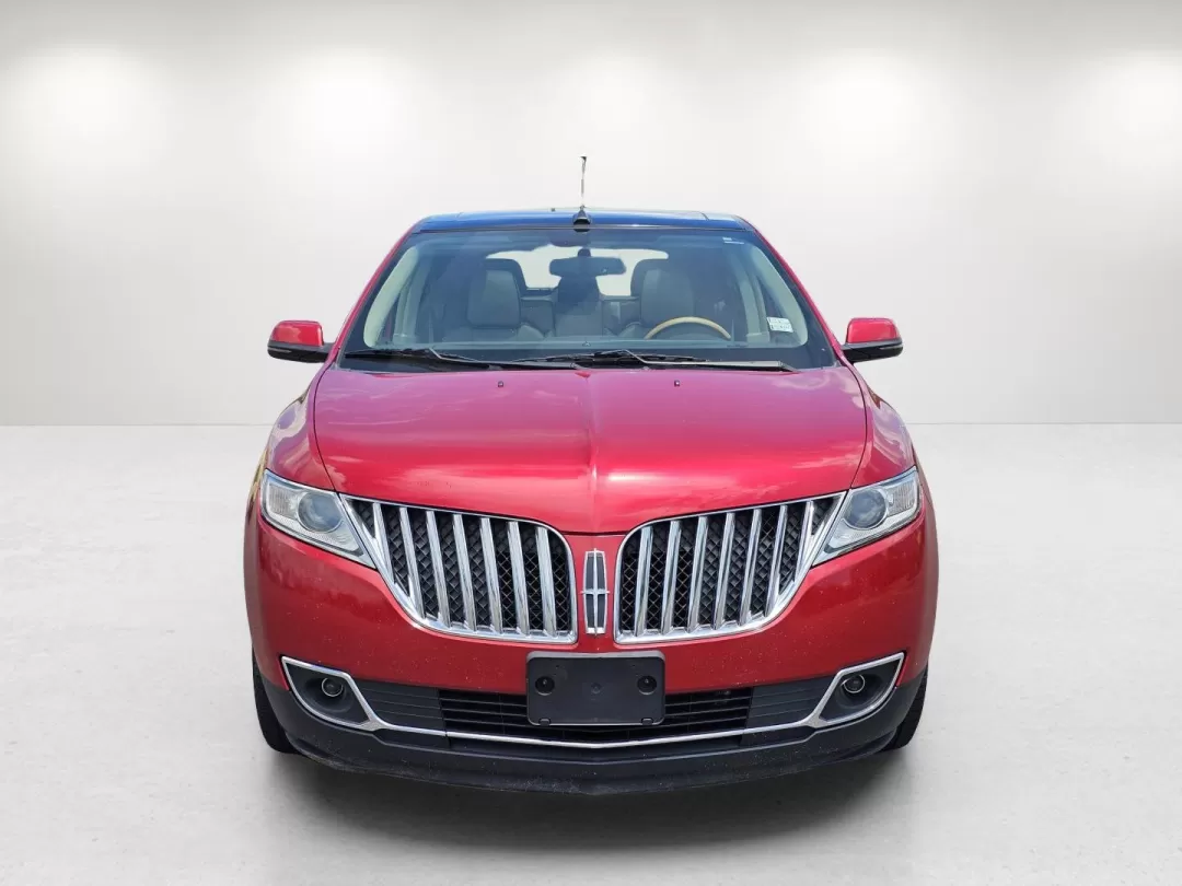 2012 Lincoln MKX (2LMDJ6JK0CB) with an Other engine, located at 521 Old Farm Lane Rd, Prattville, AL, 36066, (334) 325-1505, 32.482460, -86.416367 - ### Elevate Your Lifestyle with the 2012 Lincoln MKX at Gils Auto - Prattville<br /> <br /> Are you ready to transform your daily commute or weekend getaway into a luxury experience? The 2012 Lincoln MKX is not just a car; it's a lifestyle choice for those who prioritize comfort, style, and advanced - Photo#2