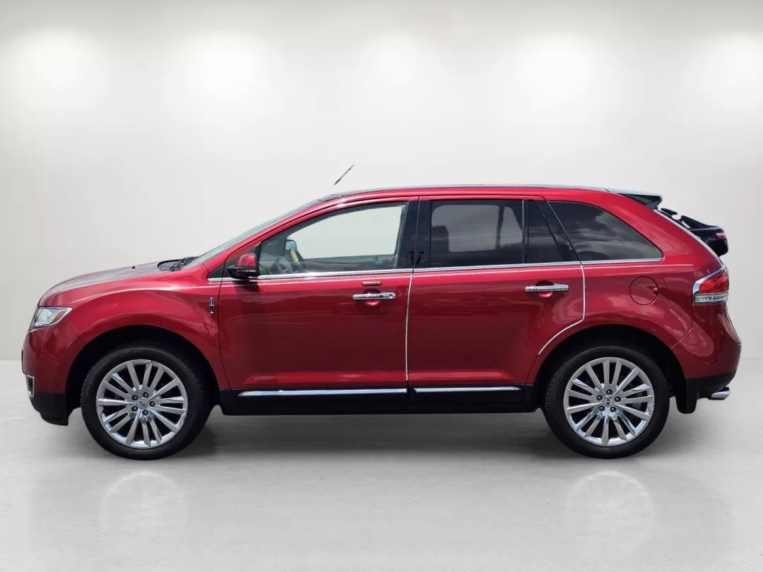 2012 Lincoln MKX (2LMDJ6JK0CB) with an Other engine, located at 521 Old Farm Lane Rd, Prattville, AL, 36066, (334) 325-1505, 32.482460, -86.416367 - ### Elevate Your Lifestyle with the 2012 Lincoln MKX at Gils Auto - Prattville<br /> <br /> Are you ready to transform your daily commute or weekend getaway into a luxury experience? The 2012 Lincoln MKX is not just a car; it's a lifestyle choice for those who prioritize comfort, style, and advanced - Photo#8