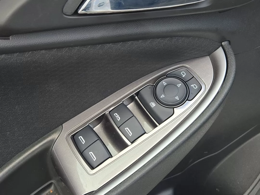2023 /Jet Black Chevrolet Malibu LT (1G1ZD5ST4PF) with an Other engine, located at 3959 U.S. 80 W, Phenix City, AL, 36870, (334) 297-4885, 32.469296, -85.135185 - Experience the thrill of the open road with the 2023 Chevrolet Malibu LT, the perfect sedan for families and commuters alike! At Gils Auto in Prattville, AL, we understand that finding the right vehicle can be a daunting task, especially for those with bad credit or no credit history. That's why we - Photo#10