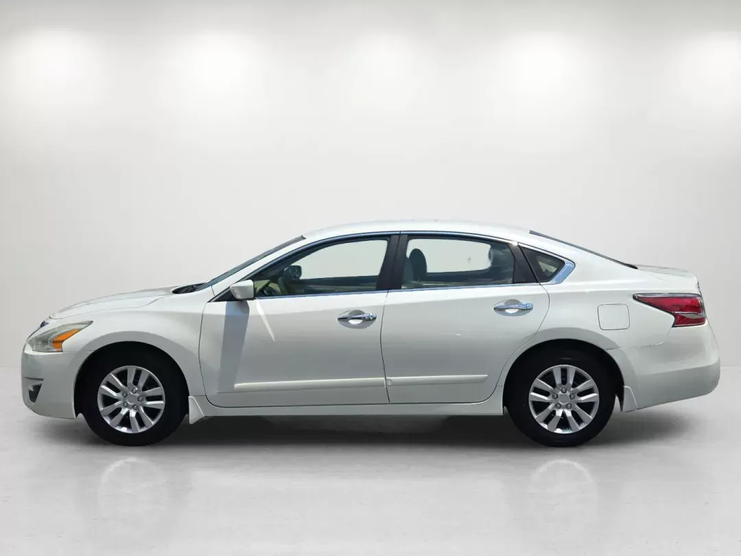 2015 /Beige Nissan Altima 2.5 S (1N4AL3AP7FC) with an Other engine, located at 521 Old Farm Lane Rd, Prattville, AL, 36066, (334) 325-1505, 32.482460, -86.416367 - **Discover Your Next Adventure with This 2015 Nissan Altima - Perfect for Everyday Journeys in Prattville!**<br /> <br /> Are you searching for a reliable and stylish sedan that fits perfectly into your busy lifestyle? Look no further than this stunning 2015 Nissan Altima 2.5 S, now available at Gil - Photo#7