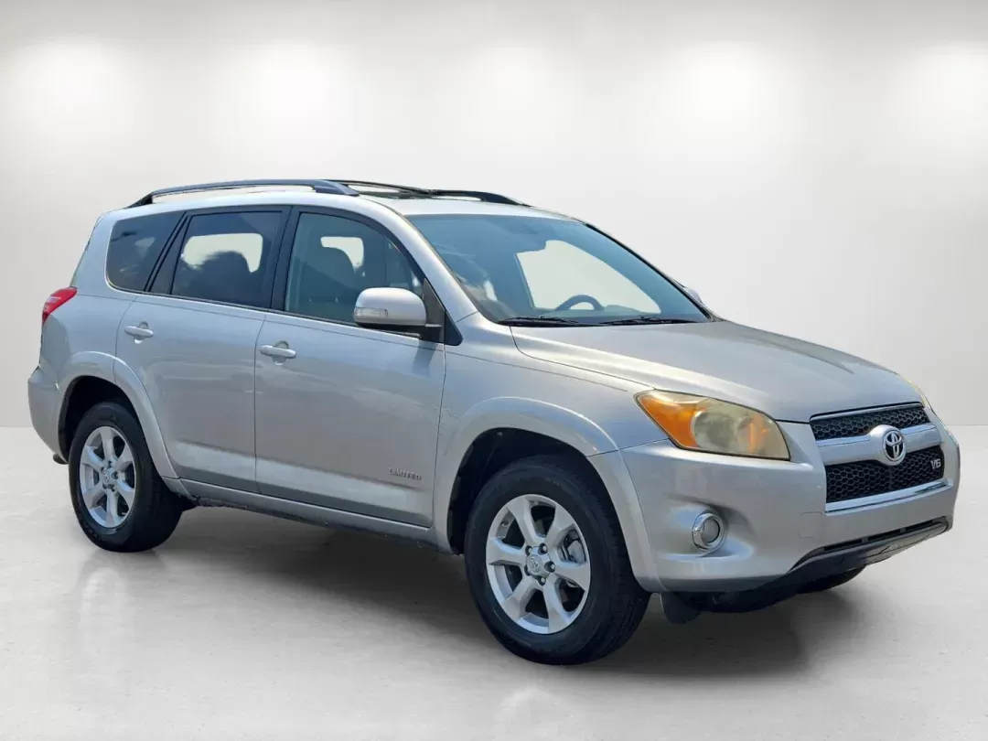 2009 Toyota RAV4 Ltd (JTMZK34V995) with an Other engine, located at 521 Old Farm Lane Rd, Prattville, AL, 36066, (334) 325-1505, 32.482460, -86.416367 - **Discover Your Next Adventure with the 2009 Toyota RAV4 at Gils Auto - Prattville!**<br /> <br /> Are you searching for the perfect vehicle to elevate your daily commute or embark on weekend adventures? Look no further than our 2009 Toyota RAV4, available now at Gils Auto - Prattville. This versati - Photo#2