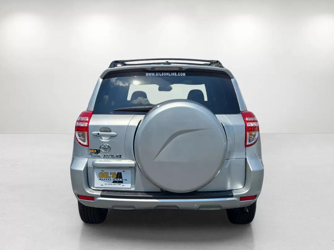 2009 Toyota RAV4 Ltd (JTMZK34V995) with an Other engine, located at 521 Old Farm Lane Rd, Prattville, AL, 36066, (334) 325-1505, 32.482460, -86.416367 - **Discover Your Next Adventure with the 2009 Toyota RAV4 at Gils Auto - Prattville!**<br /> <br /> Are you searching for the perfect vehicle to elevate your daily commute or embark on weekend adventures? Look no further than our 2009 Toyota RAV4, available now at Gils Auto - Prattville. This versati - Photo#5