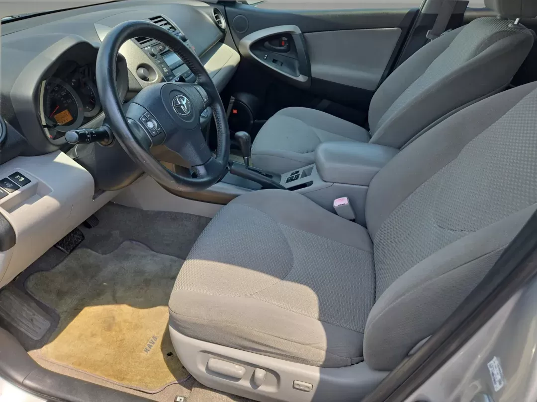 2009 Toyota RAV4 Ltd (JTMZK34V995) with an Other engine, located at 521 Old Farm Lane Rd, Prattville, AL, 36066, (334) 325-1505, 32.482460, -86.416367 - **Discover Your Next Adventure with the 2009 Toyota RAV4 at Gils Auto - Prattville!**<br /> <br /> Are you searching for the perfect vehicle to elevate your daily commute or embark on weekend adventures? Look no further than our 2009 Toyota RAV4, available now at Gils Auto - Prattville. This versati - Photo#11