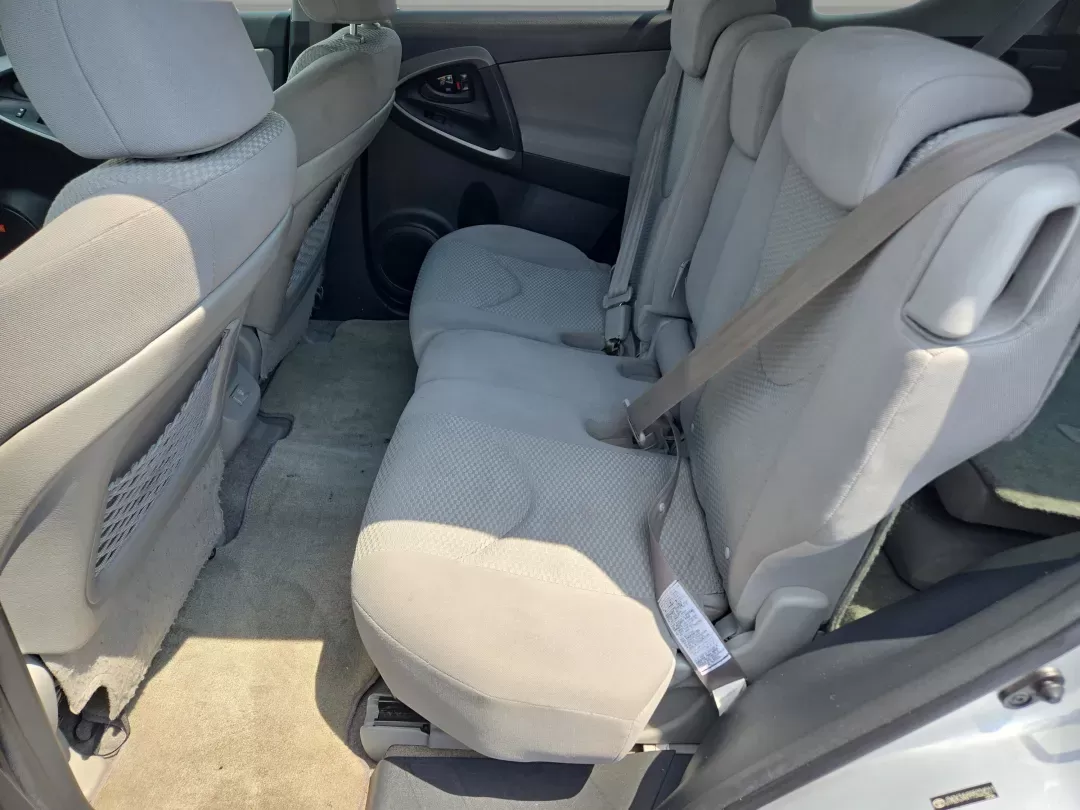 2009 Toyota RAV4 Ltd (JTMZK34V995) with an Other engine, located at 521 Old Farm Lane Rd, Prattville, AL, 36066, (334) 325-1505, 32.482460, -86.416367 - **Discover Your Next Adventure with the 2009 Toyota RAV4 at Gils Auto - Prattville!**<br /> <br /> Are you searching for the perfect vehicle to elevate your daily commute or embark on weekend adventures? Look no further than our 2009 Toyota RAV4, available now at Gils Auto - Prattville. This versati - Photo#12