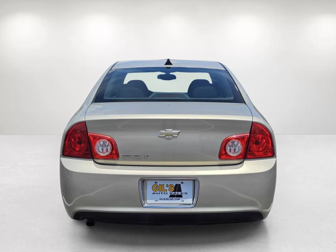 2012 /Ebony Chevrolet Malibu LT w/1LT (1G1ZC5E02CF) with an Other engine, located at 521 Old Farm Lane Rd, Prattville, AL, 36066, (334) 325-1505, 32.482460, -86.416367 - Experience the perfect blend of comfort, style, and reliability with the 2012 Chevrolet Malibu LT, available now at Gils Auto in Prattville, AL! Whether you're a daily commuter navigating the busy streets of downtown or a family looking for a dependable sedan for weekend adventures, this vehicle is - Photo#22
