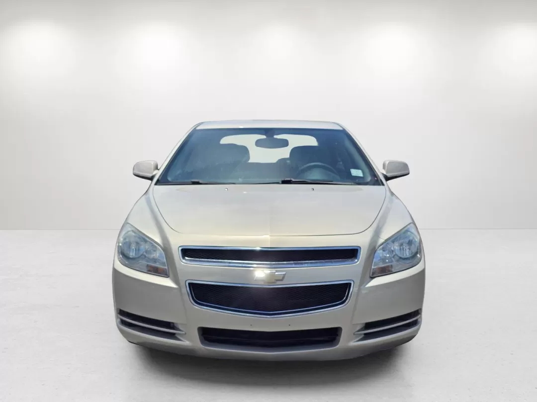 2012 /Ebony Chevrolet Malibu LT w/1LT (1G1ZC5E02CF) with an Other engine, located at 521 Old Farm Lane Rd, Prattville, AL, 36066, (334) 325-1505, 32.482460, -86.416367 - Experience the perfect blend of comfort, style, and reliability with the 2012 Chevrolet Malibu LT, available now at Gils Auto in Prattville, AL! Whether you're a daily commuter navigating the busy streets of downtown or a family looking for a dependable sedan for weekend adventures, this vehicle is - Photo#33