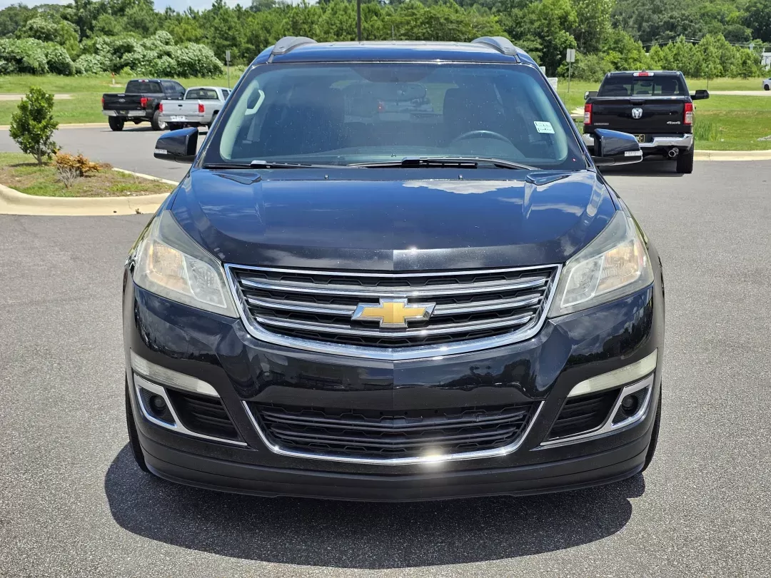 2016 /Ebony Chevrolet Traverse LT (1GNKRGKD9GJ) with an Other engine, located at 521 Old Farm Lane Rd, Prattville, AL, 36066, (334) 325-1505, 32.482460, -86.416367 - **Discover Your Next Adventure with the 2016 Chevrolet Traverse LT at Gils Auto in Prattville, AL!**<br /> <br /> Looking for a vehicle that can seamlessly adapt to your lifestyle? Whether you're a growing family in need of spacious seating, a commuter seeking comfort on long drives, or someone who - Photo#1