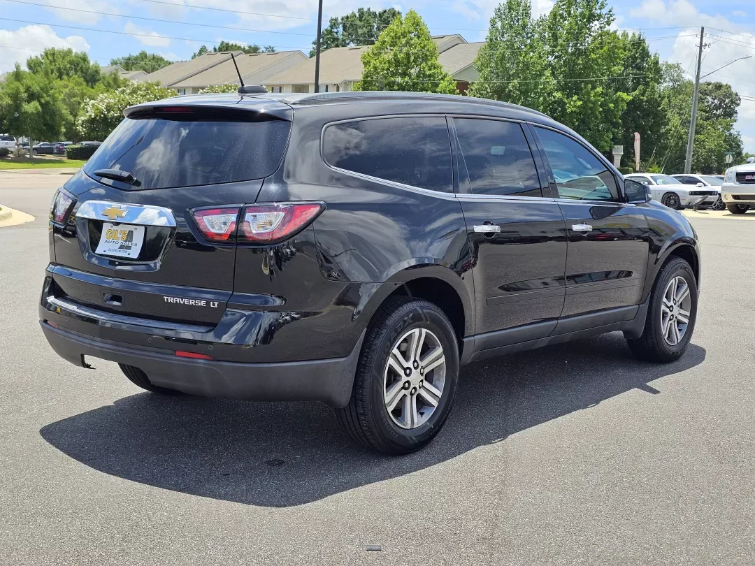2016 /Ebony Chevrolet Traverse LT (1GNKRGKD9GJ) with an Other engine, located at 521 Old Farm Lane Rd, Prattville, AL, 36066, (334) 325-1505, 32.482460, -86.416367 - **Discover Your Next Adventure with the 2016 Chevrolet Traverse LT at Gils Auto in Prattville, AL!**<br /> <br /> Looking for a vehicle that can seamlessly adapt to your lifestyle? Whether you're a growing family in need of spacious seating, a commuter seeking comfort on long drives, or someone who - Photo#4