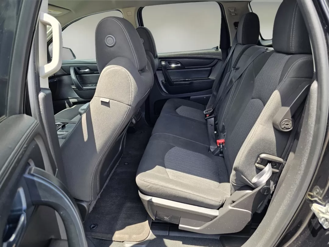 2016 /Ebony Chevrolet Traverse LT (1GNKRGKD9GJ) with an Other engine, located at 521 Old Farm Lane Rd, Prattville, AL, 36066, (334) 325-1505, 32.482460, -86.416367 - **Discover Your Next Adventure with the 2016 Chevrolet Traverse LT at Gils Auto in Prattville, AL!**<br /> <br /> Looking for a vehicle that can seamlessly adapt to your lifestyle? Whether you're a growing family in need of spacious seating, a commuter seeking comfort on long drives, or someone who - Photo#14