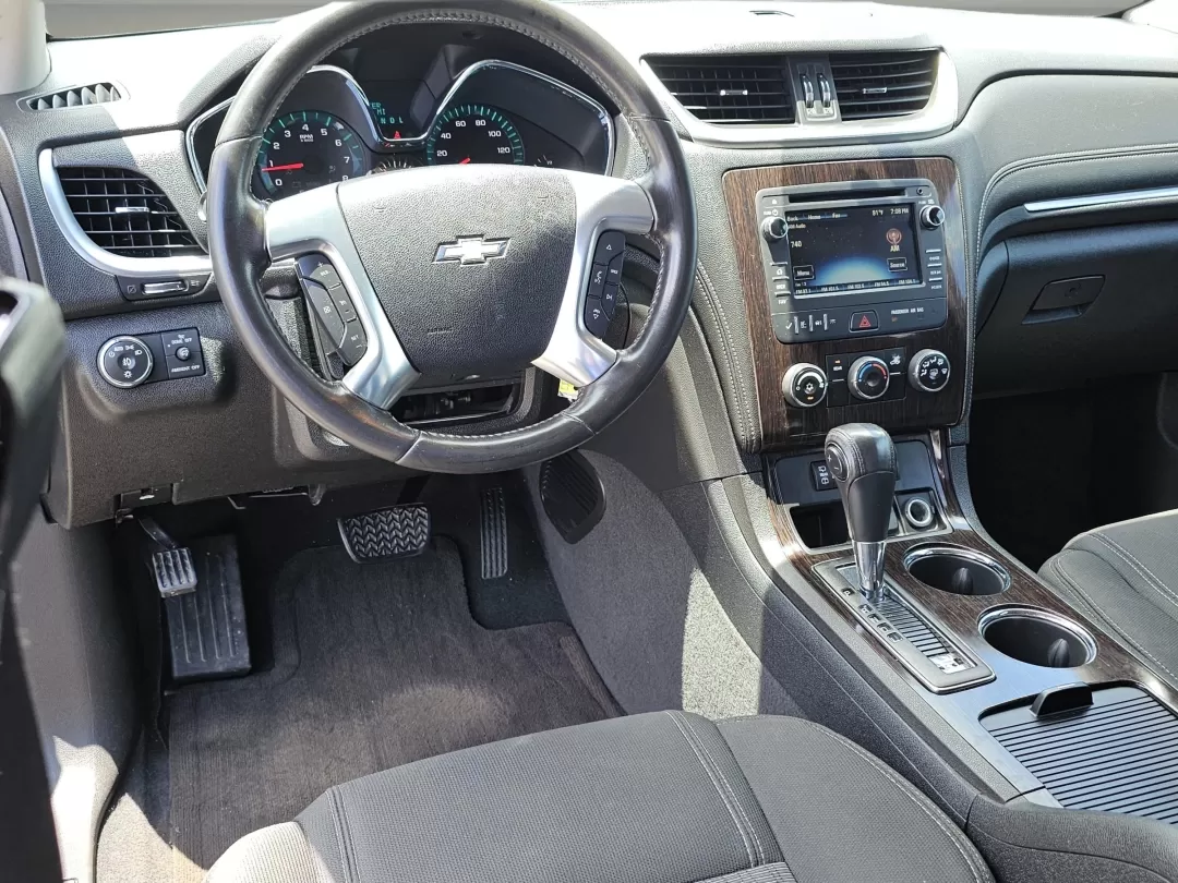 2016 /Ebony Chevrolet Traverse LT (1GNKRGKD9GJ) with an Other engine, located at 521 Old Farm Lane Rd, Prattville, AL, 36066, (334) 325-1505, 32.482460, -86.416367 - **Discover Your Next Adventure with the 2016 Chevrolet Traverse LT at Gils Auto in Prattville, AL!**<br /> <br /> Looking for a vehicle that can seamlessly adapt to your lifestyle? Whether you're a growing family in need of spacious seating, a commuter seeking comfort on long drives, or someone who - Photo#16