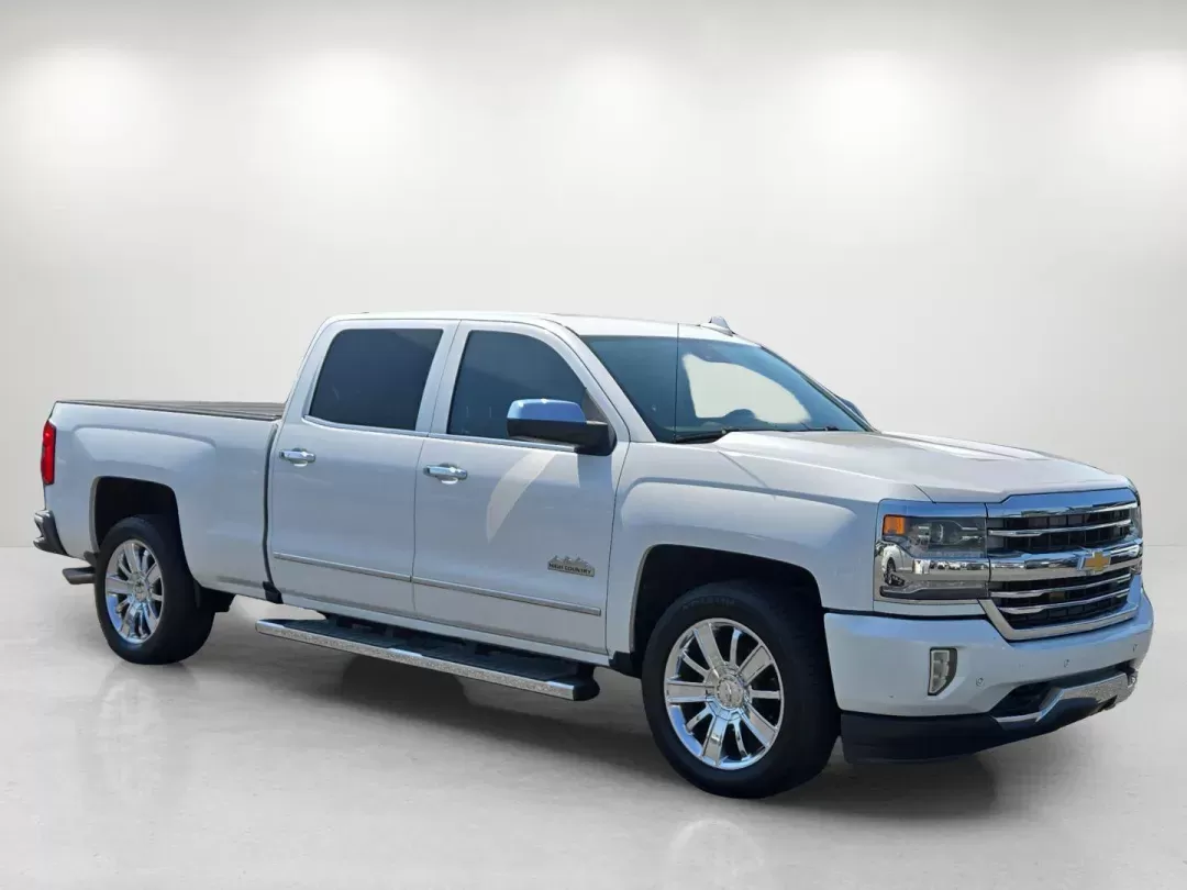 2016 /Saddle Chevrolet Silverado 1500 High Country (3GCPCTEC1GG) with an Other engine, located at 7000 Northlake Connector, Columbus, GA, 31904, (706) 987-8085, 32.524975, -84.978134 - Are you ready to elevate your driving experience? Whether you're gearing up for family road trips, tackling your daily commute, or needing the perfect vehicle for weekend adventures, the 2016 Chevrolet Silverado 1500 High Country is your ultimate companion. This robust and stylish pickup truck is de - Photo#2