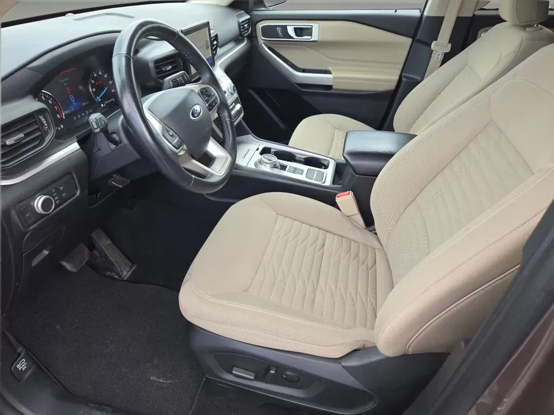 2021 Ford Explorer XLT (1FMSK7DH2MG) with an Other engine, located at 7000 Northlake Connector, Columbus, GA, 31904, (706) 987-8085, 32.524975, -84.978134 - **Adventure Awaits with this 2021 Ford Explorer XLT Perfect for Family Road Trips!**<br /> <br /> Are you ready to embrace the open road and create unforgettable family memories? Look no further than this stunning 2021 Ford Explorer XLT, available now at Gils Auto - Columbus #2. Located at 7000 Nor - Photo#11
