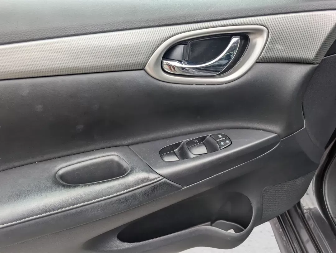 2015 /Charcoal Nissan Sentra SR (3N1AB7AP5FY) with an Other engine, located at 7000 Northlake Connector, Columbus, GA, 31904, (706) 987-8085, 32.524975, -84.978134 - **Unleash Your Daily Adventures with the 2015 Nissan Sentra SR! Perfect for Commuters and Families Alike!**<br /> <br /> Explore the perfect blend of style, comfort, and practicality with the 2015 Nissan Sentra SR, available now at Gils Auto - Columbus #2. Located at 7000 Northlake Connector, Columb - Photo#8