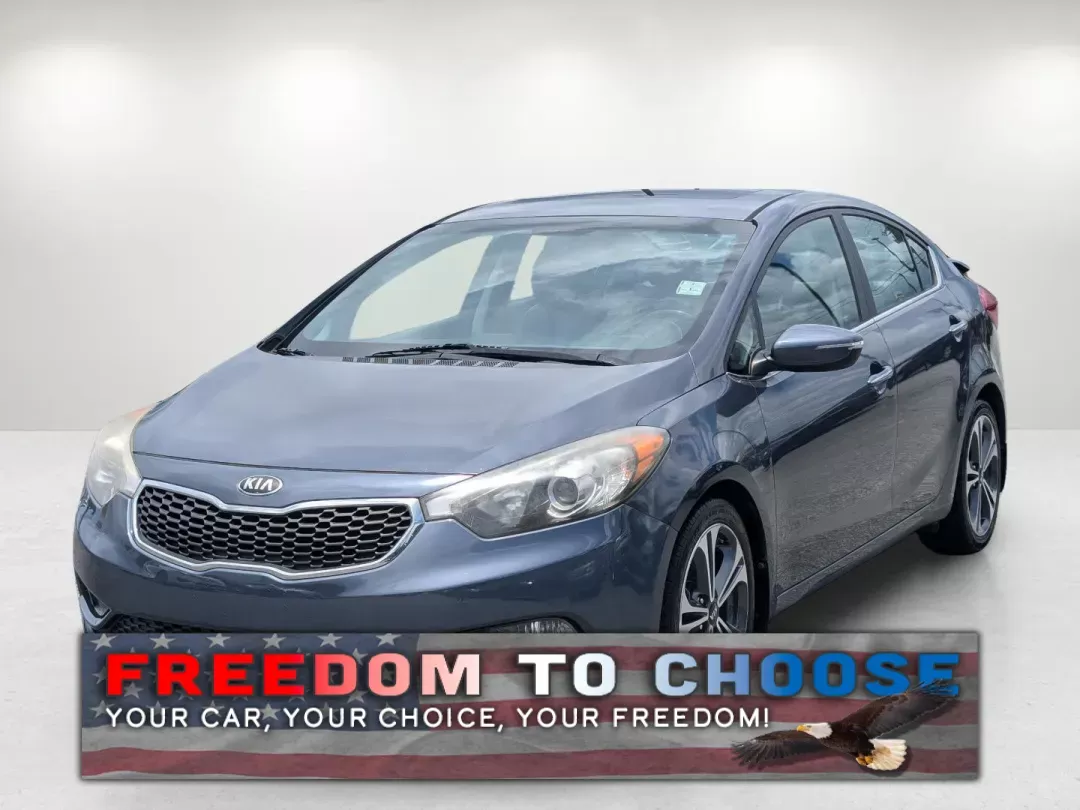 2015 /Gray Kia Forte EX (KNAFZ4A80F5) with an Other engine, located at 5115 14th Ave., Columbus, GA, 31904, (706) 323-0345, 32.511494, -84.971046 - **Discover Your Perfect Ride: 2015 Kia Forte EX at Gils Auto - Columbus**<br /> <br /> Are you in search of a versatile sedan that fits your dynamic lifestyle? Look no further than the 2015 Kia Forte EX, available now at Gils Auto in Columbus, GA! Whether you're commuting to work, running errands ar - Photo#0