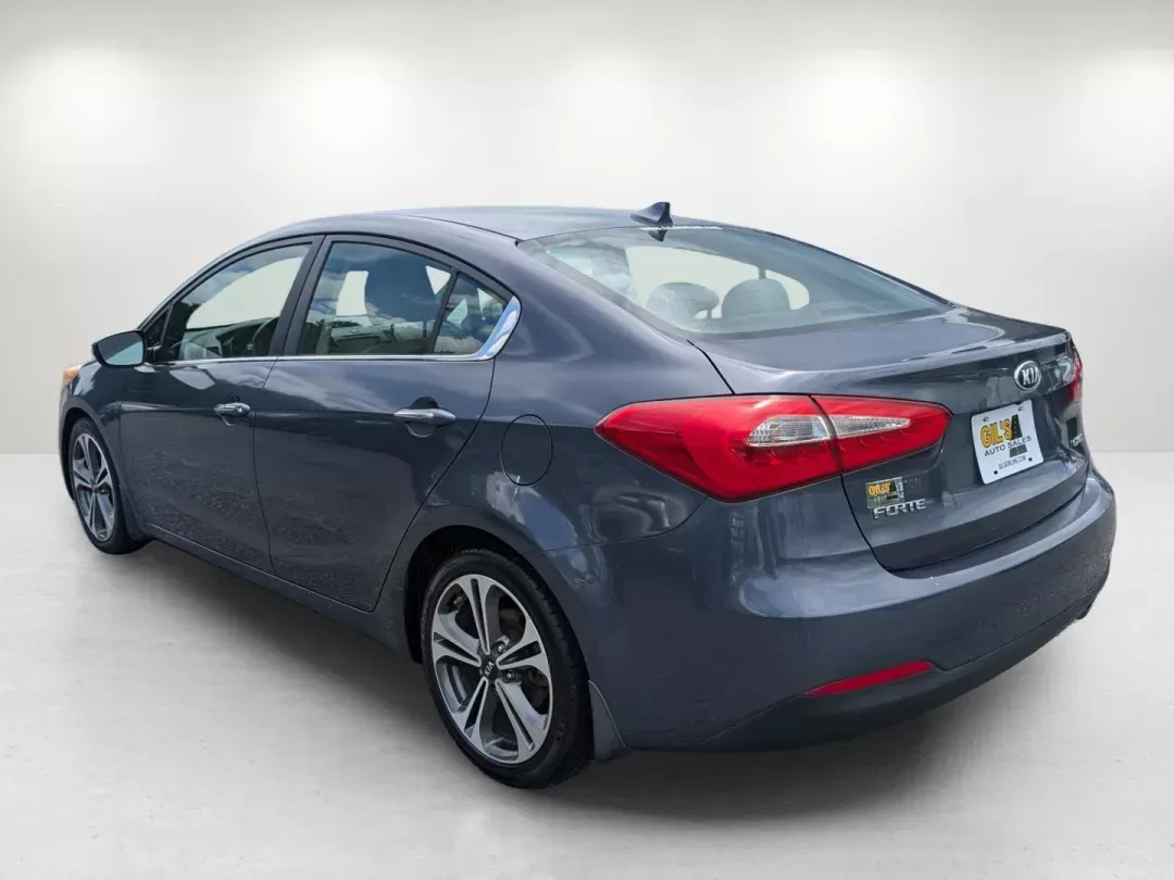 2015 /Gray Kia Forte EX (KNAFZ4A80F5) with an Other engine, located at 5115 14th Ave., Columbus, GA, 31904, (706) 323-0345, 32.511494, -84.971046 - **Discover Your Perfect Ride: 2015 Kia Forte EX at Gils Auto - Columbus**<br /> <br /> Are you in search of a versatile sedan that fits your dynamic lifestyle? Look no further than the 2015 Kia Forte EX, available now at Gils Auto in Columbus, GA! Whether you're commuting to work, running errands ar - Photo#6