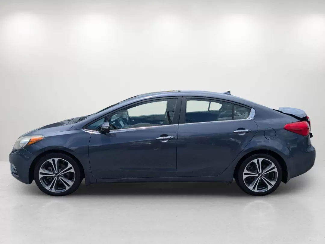 2015 /Gray Kia Forte EX (KNAFZ4A80F5) with an Other engine, located at 5115 14th Ave., Columbus, GA, 31904, (706) 323-0345, 32.511494, -84.971046 - **Discover Your Perfect Ride: 2015 Kia Forte EX at Gils Auto - Columbus**<br /> <br /> Are you in search of a versatile sedan that fits your dynamic lifestyle? Look no further than the 2015 Kia Forte EX, available now at Gils Auto in Columbus, GA! Whether you're commuting to work, running errands ar - Photo#7