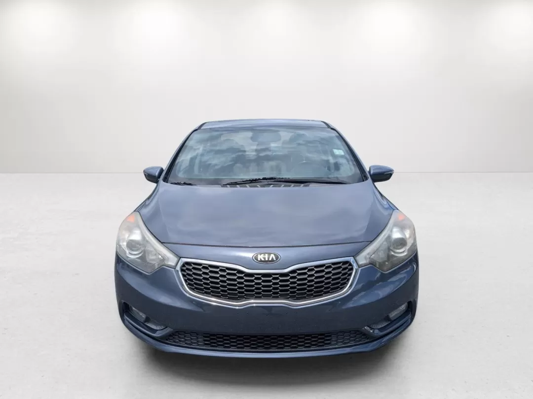 2015 /Gray Kia Forte EX (KNAFZ4A80F5) with an Other engine, located at 3959 U.S. 80 W, Phenix City, AL, 36870, (334) 297-4885, 32.469296, -85.135185 - Experience the open road like never before with this stylish and feature-rich 2015 Kia Forte EX, perfect for those seeking a reliable and efficient sedan for both daily commutes and weekend getaways. At Gils Auto - Columbus, your trusted Buy Here Pay Here dealership located at 5115 14th Ave., Columb - Photo#1