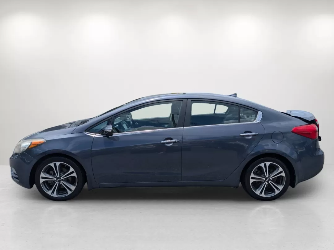 2015 /Gray Kia Forte EX (KNAFZ4A80F5) with an Other engine, located at 3959 U.S. 80 W, Phenix City, AL, 36870, (334) 297-4885, 32.469296, -85.135185 - Experience the open road like never before with this stylish and feature-rich 2015 Kia Forte EX, perfect for those seeking a reliable and efficient sedan for both daily commutes and weekend getaways. At Gils Auto - Columbus, your trusted Buy Here Pay Here dealership located at 5115 14th Ave., Columb - Photo#7