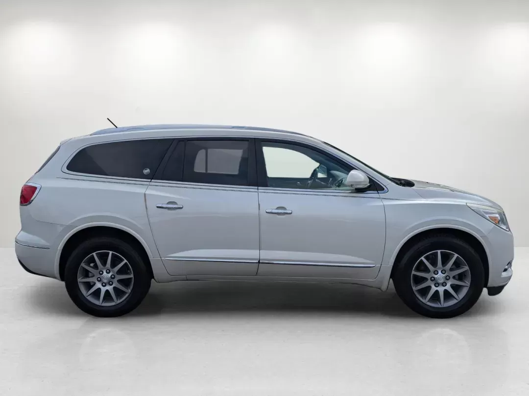 2015 /Light Titanium Buick Enclave Leather (5GAKVBKD7FJ) with an Other engine, located at 5115 14th Ave., Columbus, GA, 31904, (706) 323-0345, 32.511494, -84.971046 - **Experience Adventurous Family Travels with the 2015 Buick Enclave from Gils Auto - Columbus!**<br /> <br /> If you're looking for the perfect blend of comfort, space, and features for your family adventures or daily commutes, look no further than the 2015 Buick Enclave. With its spacious interior, - Photo#3