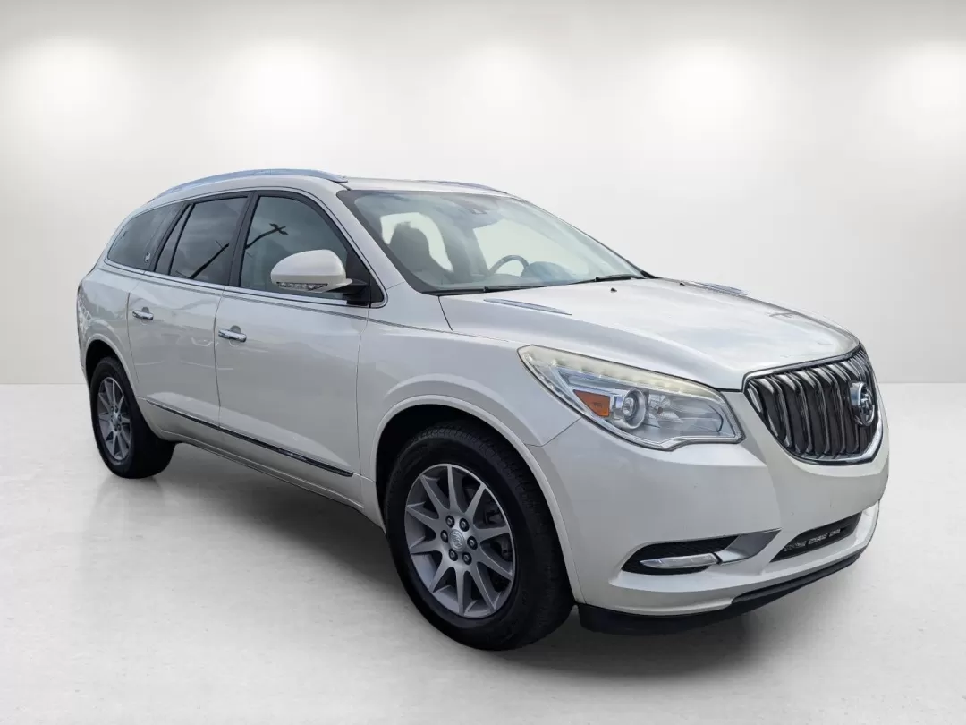 2015 /Light Titanium Buick Enclave Leather (5GAKVBKD7FJ) with an Other engine, located at 521 Old Farm Lane Rd, Prattville, AL, 36066, (334) 325-1505, 32.482460, -86.416367 - 2015 Buick Enclave Leather - Photo#2