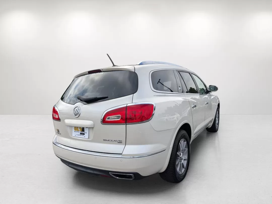 2015 /Light Titanium Buick Enclave Leather (5GAKVBKD7FJ) with an Other engine, located at 521 Old Farm Lane Rd, Prattville, AL, 36066, (334) 325-1505, 32.482460, -86.416367 - 2015 Buick Enclave Leather - Photo#4