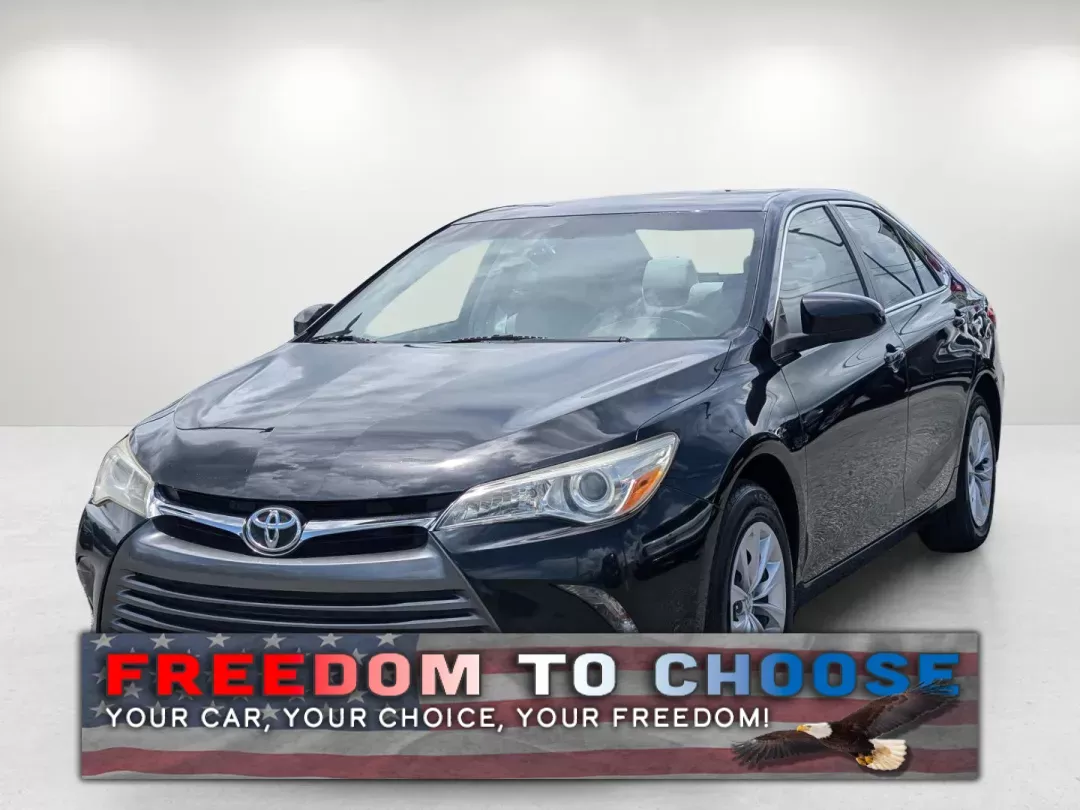 photo of 2017 Toyota Camry LE