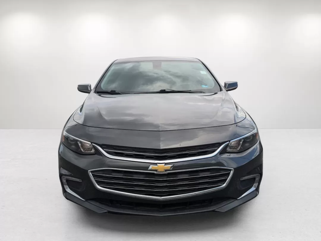 2018 /Jet Black Chevrolet Malibu LT (1G1ZD5ST3JF) with an Other engine, located at 521 Old Farm Lane Rd, Prattville, AL, 36066, (334) 325-1505, 32.482460, -86.416367 - 2018 Chevrolet Malibu LT - Photo#31