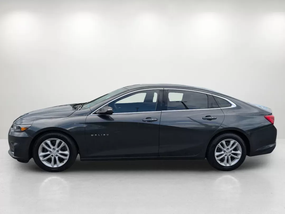 2018 /Jet Black Chevrolet Malibu LT (1G1ZD5ST3JF) with an Other engine, located at 5115 14th Ave., Columbus, GA, 31904, (706) 323-0345, 32.511494, -84.971046 - **Elevate Your Daily Drive with the 2018 Chevrolet Malibu LT at Gils Auto - Columbus!**<br /> <br /> Looking for a reliable vehicle that fits seamlessly into your busy lifestyle? The 2018 Chevrolet Malibu LT is the perfect blend of style, comfort, and technology for those who crave a smooth commute, - Photo#7