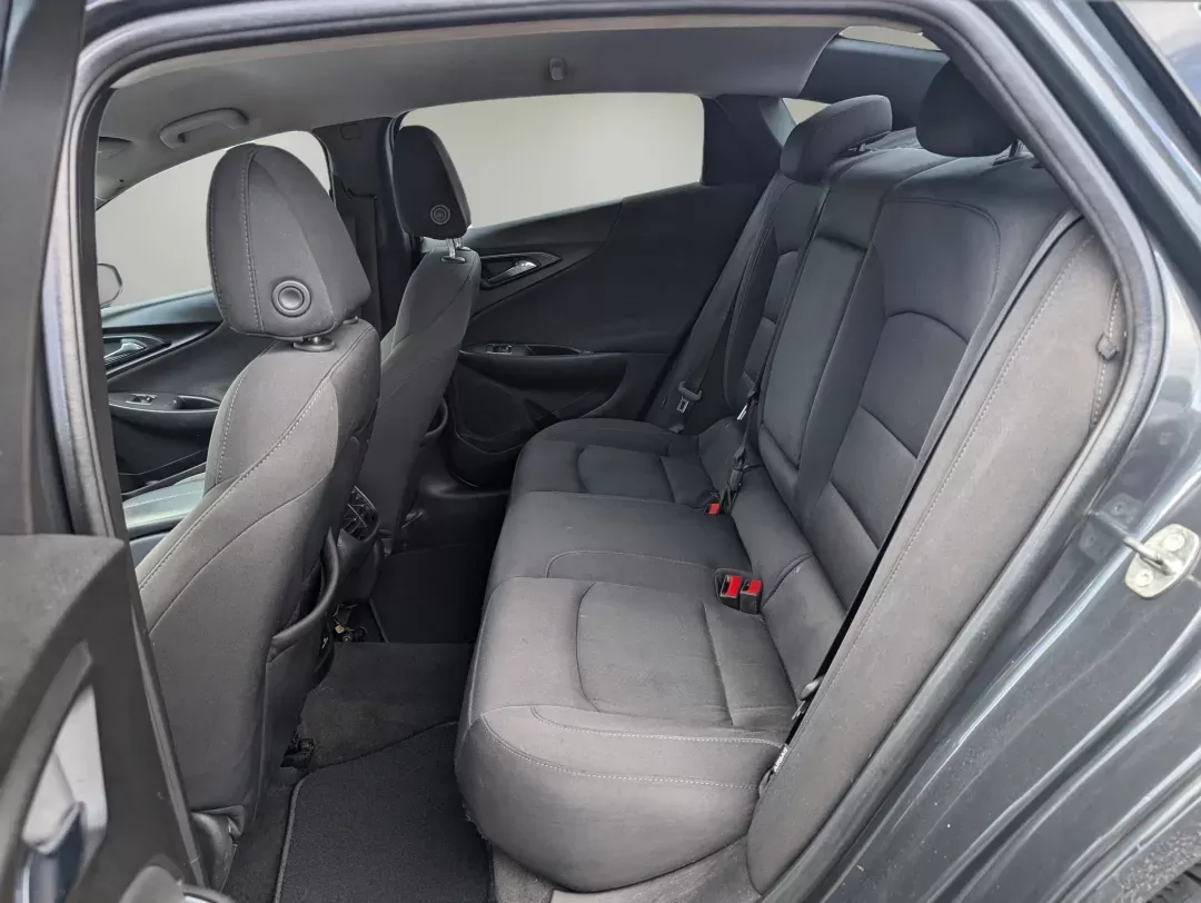 2018 /Jet Black Chevrolet Malibu LT (1G1ZD5ST3JF) with an Other engine, located at 5115 14th Ave., Columbus, GA, 31904, (706) 323-0345, 32.511494, -84.971046 - **Elevate Your Daily Drive with the 2018 Chevrolet Malibu LT at Gils Auto - Columbus!**<br /> <br /> Looking for a reliable vehicle that fits seamlessly into your busy lifestyle? The 2018 Chevrolet Malibu LT is the perfect blend of style, comfort, and technology for those who crave a smooth commute, - Photo#25