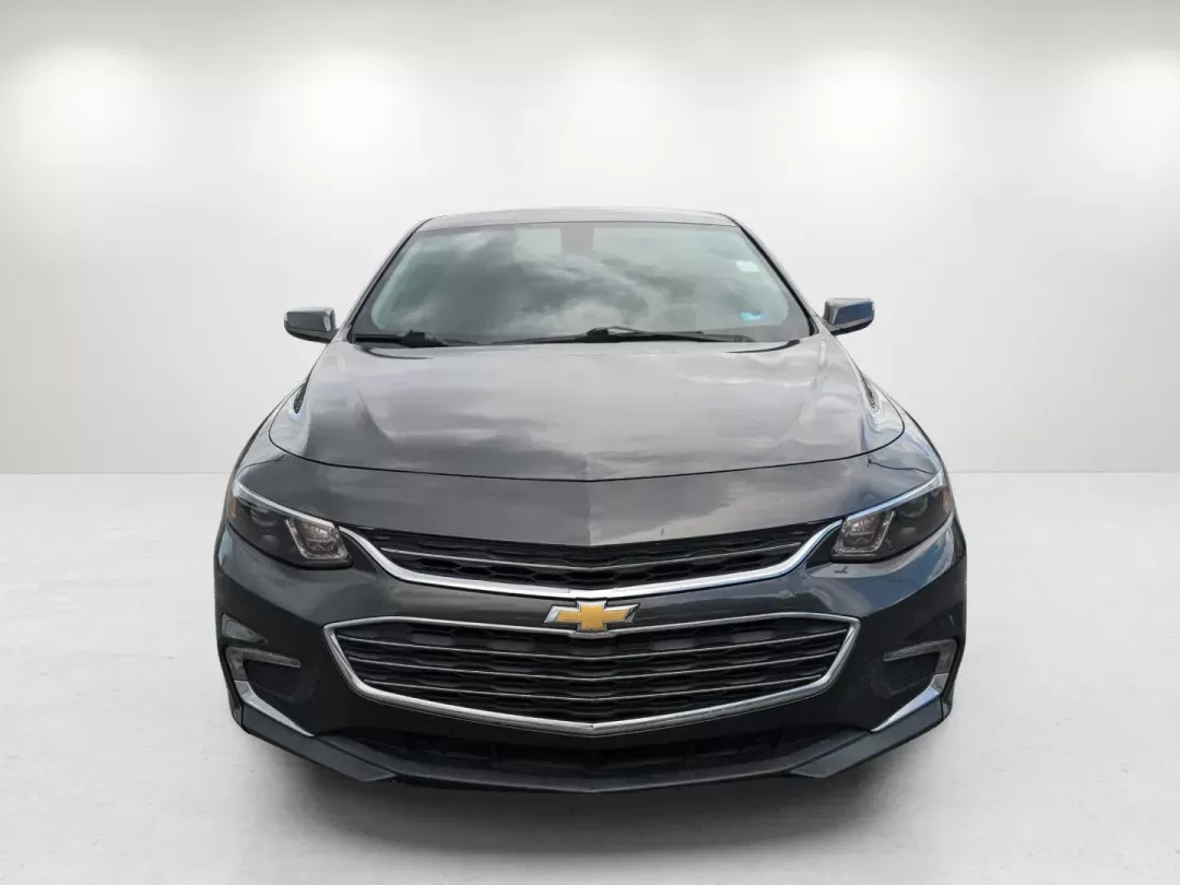 2018 /Jet Black Chevrolet Malibu LT (1G1ZD5ST3JF) with an Other engine, located at 5115 14th Ave., Columbus, GA, 31904, (706) 323-0345, 32.511494, -84.971046 - **Elevate Your Daily Drive with the 2018 Chevrolet Malibu LT at Gils Auto - Columbus!**<br /> <br /> Looking for a reliable vehicle that fits seamlessly into your busy lifestyle? The 2018 Chevrolet Malibu LT is the perfect blend of style, comfort, and technology for those who crave a smooth commute, - Photo#31