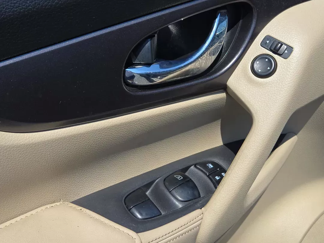 2016 /Almond Nissan Rogue S (JN8AT2MT6GW) with an Other engine, located at 5115 14th Ave., Columbus, GA, 31904, (706) 323-0345, 32.511494, -84.971046 - **Drive Into Adventure with the 2016 Nissan Rogue at Gils Auto - Columbus!**<br /> <br /> Are you ready to elevate your daily commute, family outings, or weekend adventures? The 2016 Nissan Rogue is the perfect SUV for those who value versatility and comfort. Whether you're navigating the bustling s - Photo#10