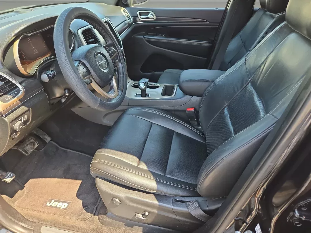 2014 Jeep Grand Cherokee Limited (1C4RJEBG5EC) with an Other engine, located at 5115 14th Ave., Columbus, GA, 31904, (706) 323-0345, 32.511494, -84.971046 - Discover the perfect SUV for your next family road trip or daily commute at Gils Auto - Columbus! Located at 5115 14th Ave., Columbus, GA 31904, our Buy Here Pay Here dealership specializes in providing reliable vehicles for all lifestyles, especially for those who may have experienced challenges wi - Photo#11