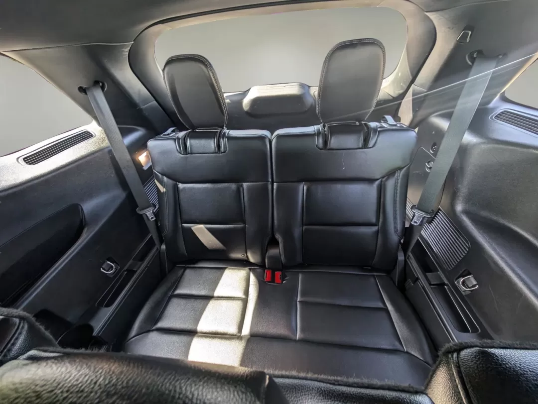 2020 Ford Explorer XLT (1FMSK8DH6LG) with an Other engine, located at 7000 Northlake Connector, Columbus, GA, 31904, (706) 987-8085, 32.524975, -84.978134 - Are you ready to elevate your family adventures or tackle your daily commute with confidence? Look no further than this stunning 2020 Ford Explorer XLT! This versatile SUV is perfect for growing families, outdoor enthusiasts, or anyone seeking a reliable and stylish vehicle to enhance their lifestyl - Photo#11