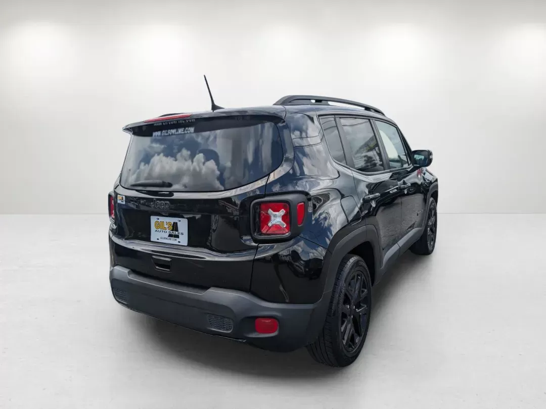 2019 /Black Jeep Renegade Altitude (ZACNJABB8KP) with an Other engine, located at 3959 U.S. 80 W, Phenix City, AL, 36870, (334) 297-4885, 32.469296, -85.135185 - **Adventure Awaits with This 2019 Jeep Renegade Altitude in Phenix City, AL!**<br /> <br /> Are you ready to elevate your driving experience? Whether you're commuting through the bustling streets of downtown Phenix City, planning weekend getaways, or simply enjoying family outings, this 2019 Jeep Re - Photo#4