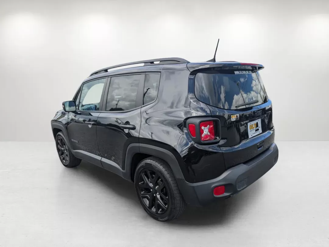 2019 /Black Jeep Renegade Altitude (ZACNJABB8KP) with an Other engine, located at 3959 U.S. 80 W, Phenix City, AL, 36870, (334) 297-4885, 32.469296, -85.135185 - **Adventure Awaits with This 2019 Jeep Renegade Altitude in Phenix City, AL!**<br /> <br /> Are you ready to elevate your driving experience? Whether you're commuting through the bustling streets of downtown Phenix City, planning weekend getaways, or simply enjoying family outings, this 2019 Jeep Re - Photo#6