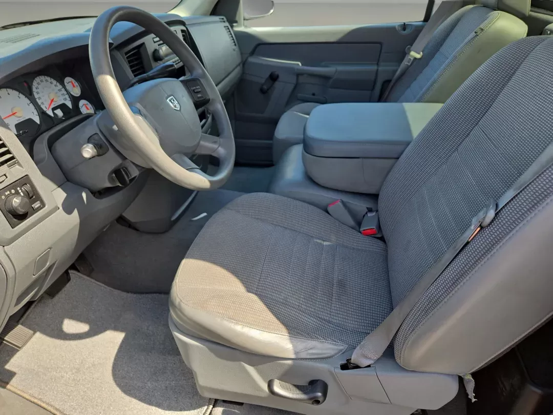 2007 Dodge Ram 1500 ST (1D7HA16K27J) with an Other engine, located at 5115 14th Ave., Columbus, GA, 31904, (706) 323-0345, 32.511494, -84.971046 - **Unleash Adventure with the 2007 Dodge Ram 1500 ST: The Perfect Truck for Your Next Journey!**<br /> <br /> Are you ready to elevate your driving experience? Whether you're a weekend warrior looking to haul away camping gear or a daily commuter in need of a reliable vehicle, the 2007 Dodge Ram 1500 - Photo#10