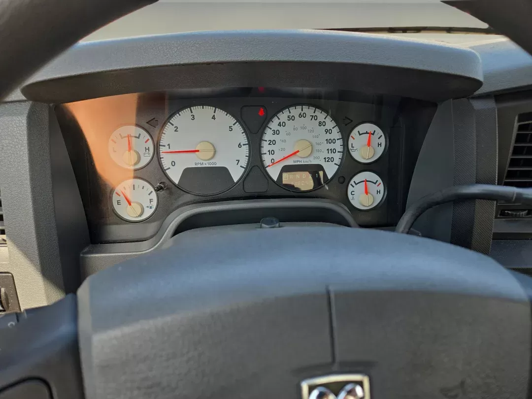 2007 Dodge Ram 1500 ST (1D7HA16K27J) with an Other engine, located at 5115 14th Ave., Columbus, GA, 31904, (706) 323-0345, 32.511494, -84.971046 - **Unleash Adventure with the 2007 Dodge Ram 1500 ST: The Perfect Truck for Your Next Journey!**<br /> <br /> Are you ready to elevate your driving experience? Whether you're a weekend warrior looking to haul away camping gear or a daily commuter in need of a reliable vehicle, the 2007 Dodge Ram 1500 - Photo#15