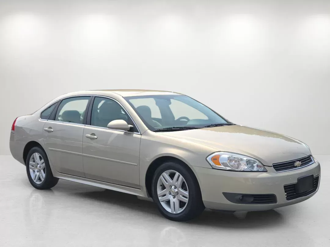 2010 /Neutral Chevrolet Impala LT (2G1WB5EN7A1) with an Other engine, located at 3959 U.S. 80 W, Phenix City, AL, 36870, (334) 297-4885, 32.469296, -85.135185 - **Discover the Perfect Blend of Comfort and Reliability with This 2010 Chevrolet Impala LT at Gils Auto - Phenix City!**<br /> <br /> Are you looking for a dependable sedan that can accommodate your family's needs without breaking the bank? Look no further! This 2010 Chevrolet Impala LT, available a - Photo#2