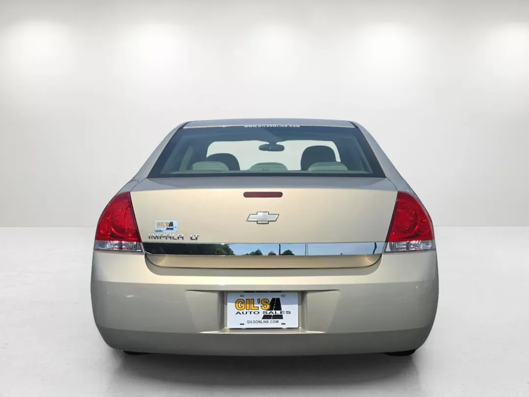 2010 /Neutral Chevrolet Impala LT (2G1WB5EN7A1) with an Other engine, located at 3959 U.S. 80 W, Phenix City, AL, 36870, (334) 297-4885, 32.469296, -85.135185 - **Discover the Perfect Blend of Comfort and Reliability with This 2010 Chevrolet Impala LT at Gils Auto - Phenix City!**<br /> <br /> Are you looking for a dependable sedan that can accommodate your family's needs without breaking the bank? Look no further! This 2010 Chevrolet Impala LT, available a - Photo#5