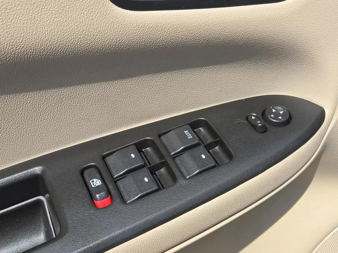 2010 /Neutral Chevrolet Impala LT (2G1WB5EN7A1) with an Other engine, located at 3959 U.S. 80 W, Phenix City, AL, 36870, (334) 297-4885, 32.469296, -85.135185 - 2010 Chevrolet Impala LT - Photo#11