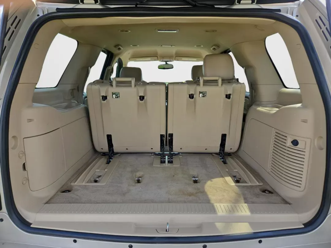2012 /Light Cashmere/Dark Cashmere Chevrolet Tahoe LT (1GNSCBE05CR) with an Other engine, located at 3959 U.S. 80 W, Phenix City, AL, 36870, (334) 297-4885, 32.469296, -85.135185 - Are you ready to elevate your driving experience? The 2012 Chevrolet Tahoe LT is the perfect SUV for families, adventure seekers, and daily commuters alike. With its spacious interior, robust performance, and luxurious features, this Tahoe is designed to meet your lifestyle needs while ensuring comf - Photo#12