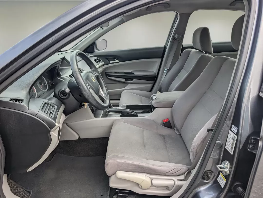 2011 Honda Accord Sdn LX (1HGCP2F39BA) with an Other engine, located at 804 22nd Ave, Phenix City, AL, 36870, (334) 297-1860, 32.484749, -85.024475 - ### Discover the 2011 Honda Accord LX Your Ideal Commuter Sedan from Gils Auto in Phenix City, AL!<br /> <br /> If you're in the market for a reliable and stylish vehicle that effortlessly fits into your daily life, look no further than the 2011 Honda Accord LX. Whether you're commuting to work, ru - Photo#9