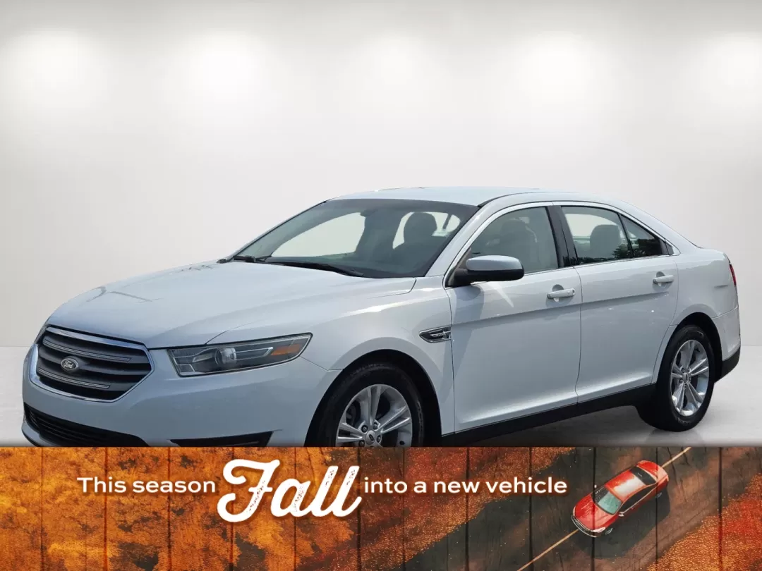 photo of 2015 Ford Taurus SEL