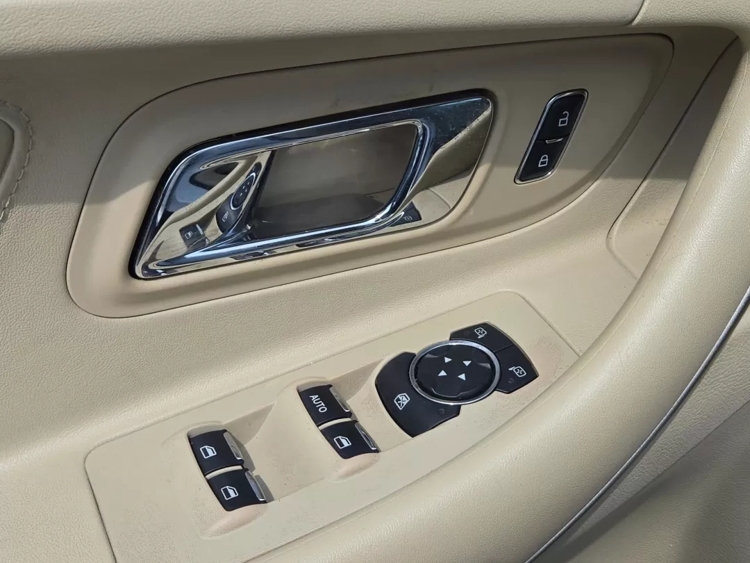 2015 Ford Taurus SEL (1FAHP2E87FG) with an Other engine, located at 3959 U.S. 80 W, Phenix City, AL, 36870, (334) 297-4885, 32.469296, -85.135185 - **Discover Your New Lifestyle with the 2015 Ford Taurus SEL at Gils Auto!**<br /> <br /> Are you on the hunt for a reliable vehicle that effortlessly blends style, comfort, and practicality? Look no further than the 2015 Ford Taurus SEL, available right here at Gils Auto in Phenix City, AL. Perfect - Photo#11