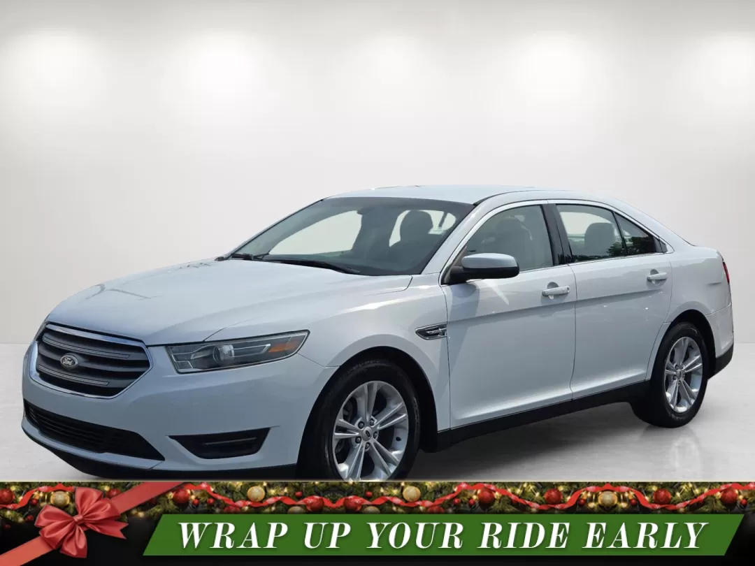 photo of 2015 Ford Taurus SEL